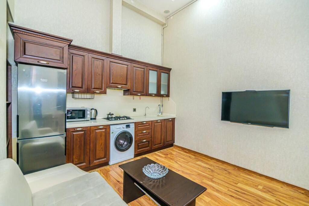 City Center Apartment Баку Экстерьер фото